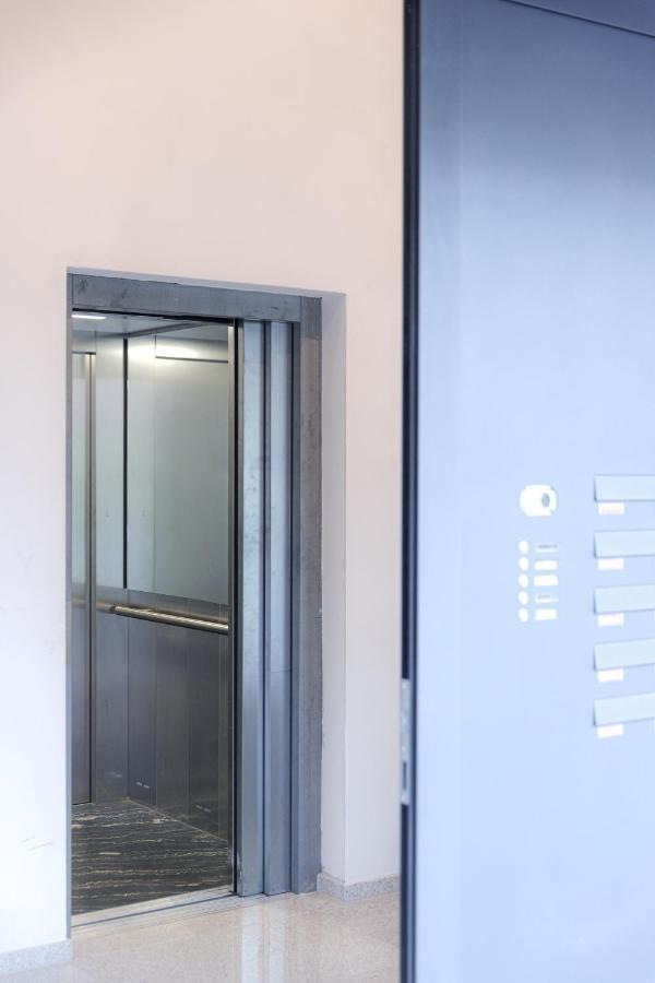 Lulex IV - Traumwohnung Terasse Garten In Neuss Buitenkant foto