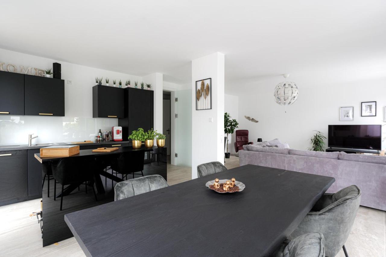 Lulex IV - Traumwohnung Terasse Garten In Neuss Buitenkant foto