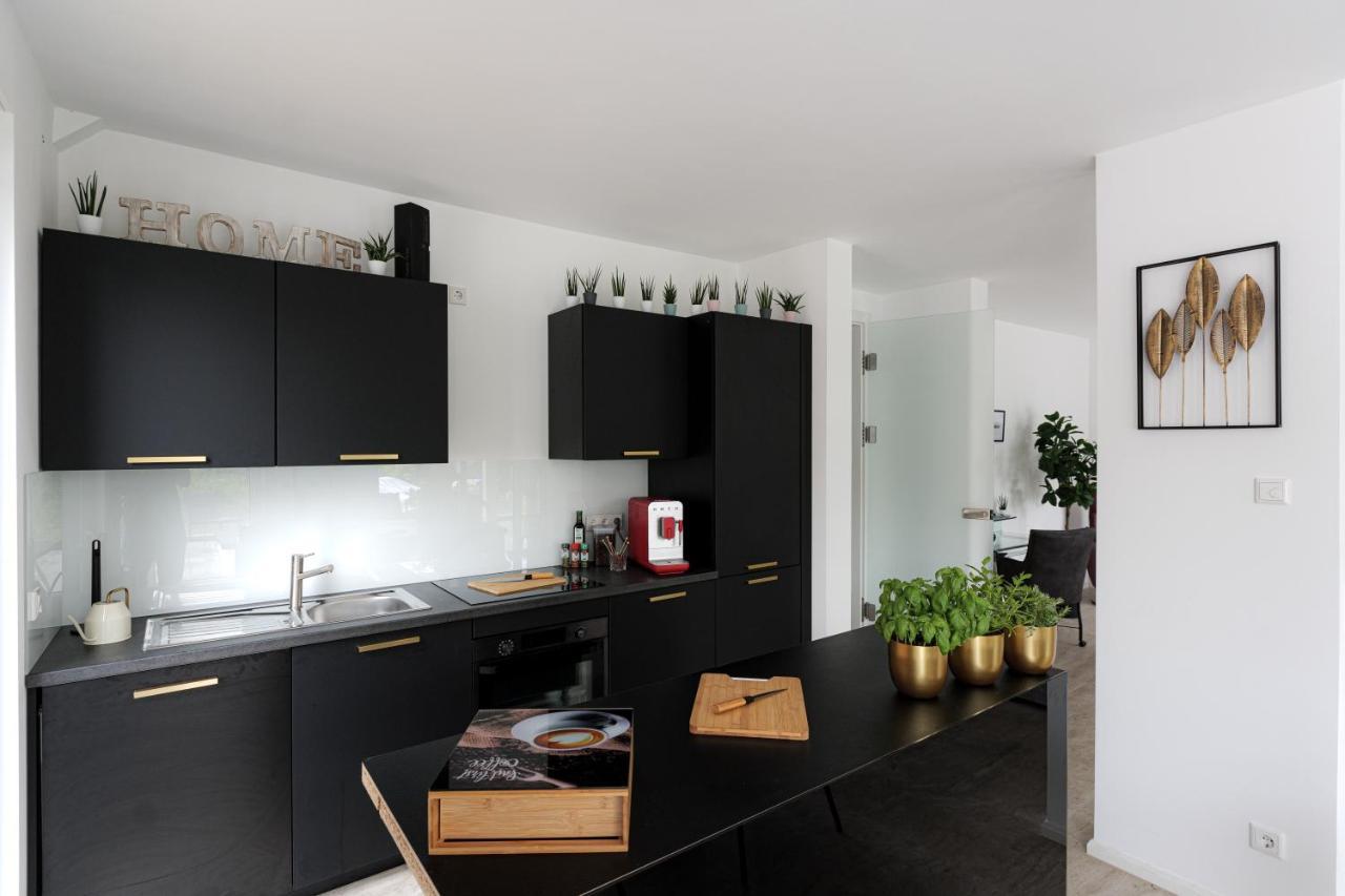Lulex IV - Traumwohnung Terasse Garten In Neuss Buitenkant foto